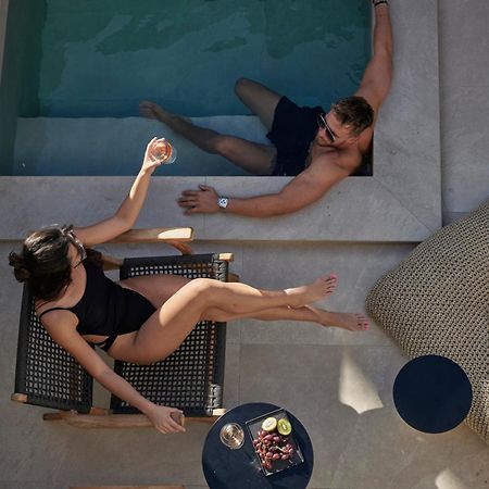 Alaso Design Suites ثيرا المظهر الخارجي الصورة