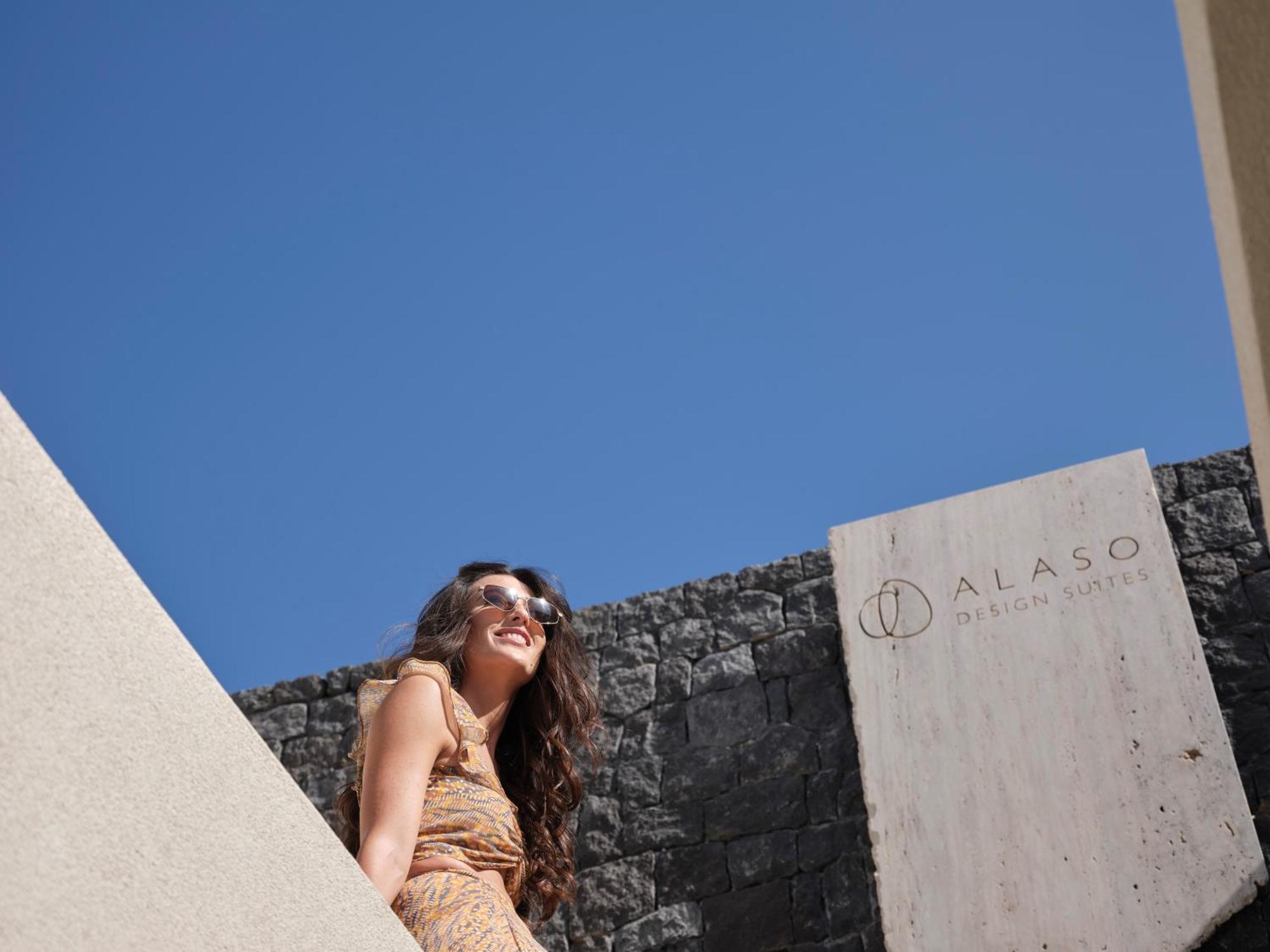 Alaso Design Suites ثيرا المظهر الخارجي الصورة